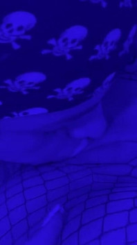 Impreza z okazji ukończenia szkoły wymyka się spod kontroli i skończyłem na tym, że przeleciałem się z moją najlepszą przyjaciółką z uczelni