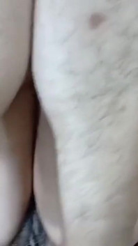 デジホットでセクシーな大きなお尻ネトゥバビは彼女の美しい脚を縛ってアナルセックスをし、ネトゥバビは大声でうめき声を上げます