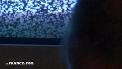 Papy Viewer: Își împarte tânăra iubită arabă pentru a o și a o ejacula...