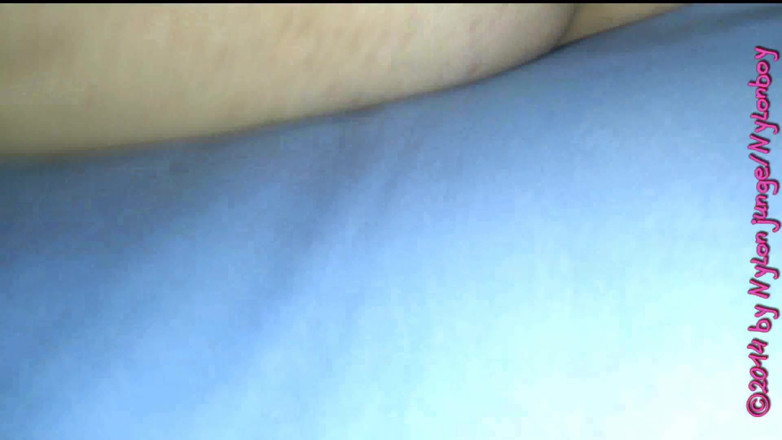 NylonjungeCarmen: Leccare una vecchia amica 2