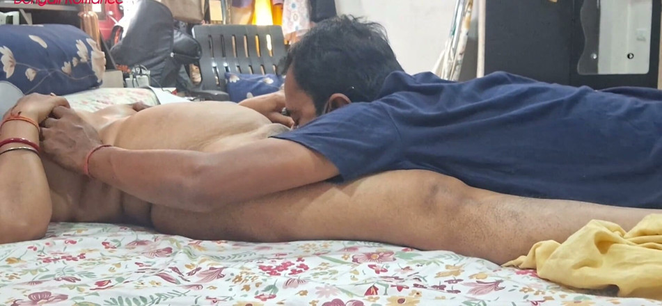 Bengali Romance: Ateşli desi romantik evli kadınla öğleden sonra ateşli seks, saf desi...