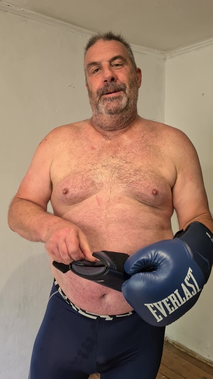Punchbagplz: Silver Stepdaddy Boxer - POV studiová pozvánka se pokazila