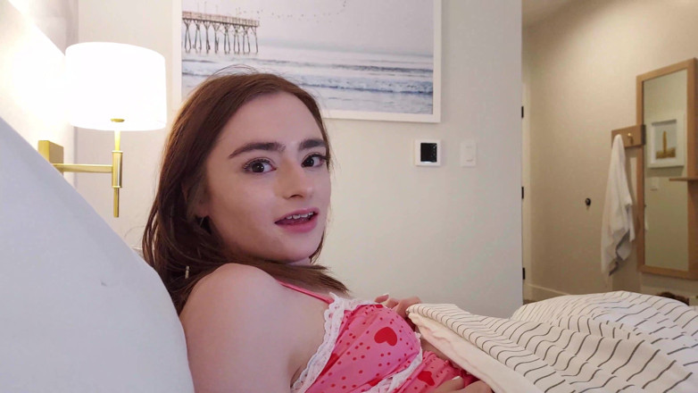 Peter's Kingdom: Tiny teen stepdaughter wants sex ed from stepdaddy