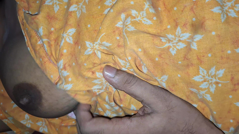 Aakritik346: Granne Bhabhi sex i hennes hem