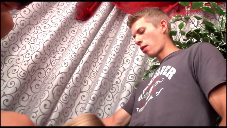 DEUTSCHLAN PORNO XXX: Hot Chicks Cock Sucker Sluts Wet Riding and Cumshots