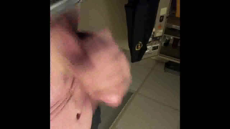 Tatted Daddy: Mastürbasyon boşalması