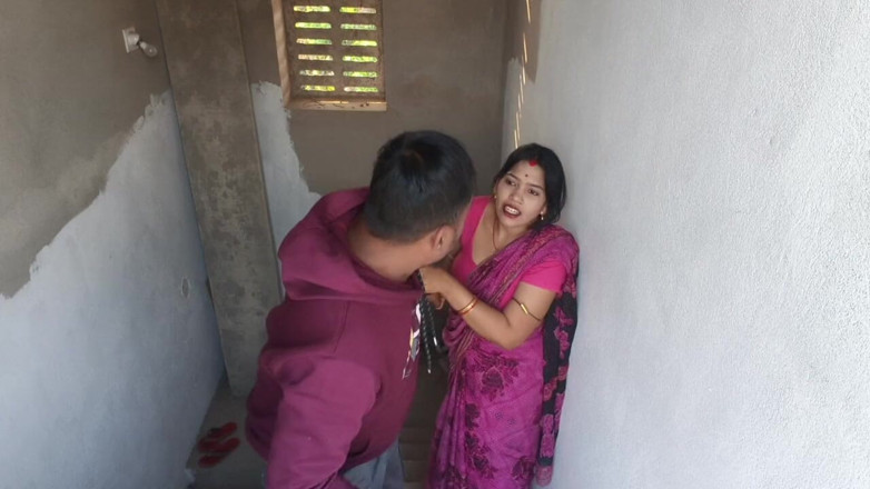 Sona bhabhi: Mon mari ne peut pas me baiser ! S’il te plaît,...