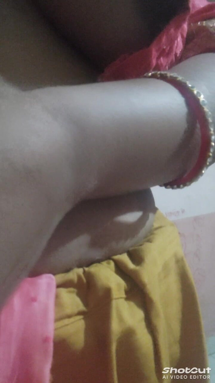 Dr_doom21: Penso che la camicetta sia giù