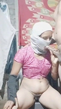 Manžel s manželkou sex v desi stylu