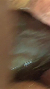 Velký tlustý zadek jamdown26 v ústech, mrdka kapající kundička Roztažená doširoka pro hlubokou penetraci a creampie zblízka - BBW SSBBW
