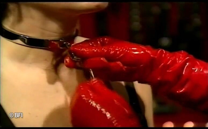 House of lords and mistresses in the spanking zone: Une femme mature mature se fait dominer par une jeune...