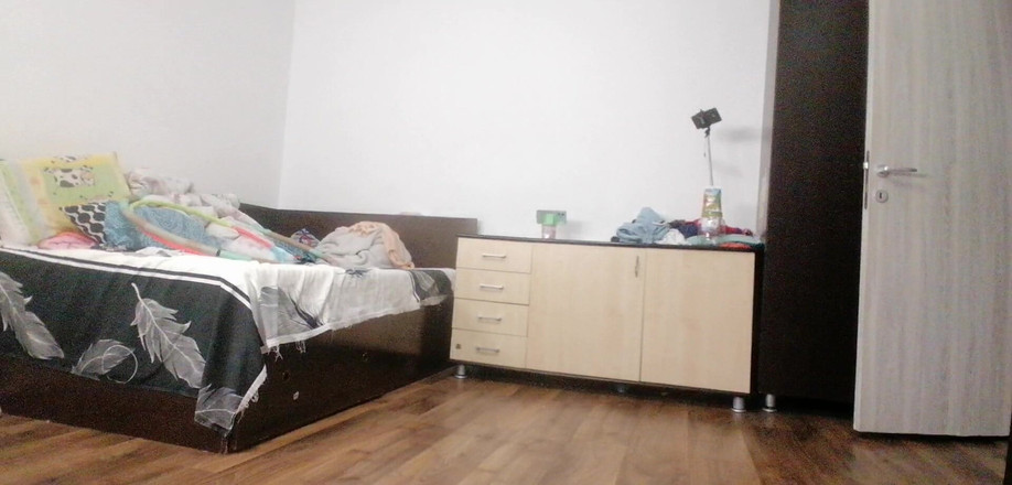 Mirsur: Sexy Esposa Entrenamiento En Casa Desnuda Morena Sexy Se Prueba...