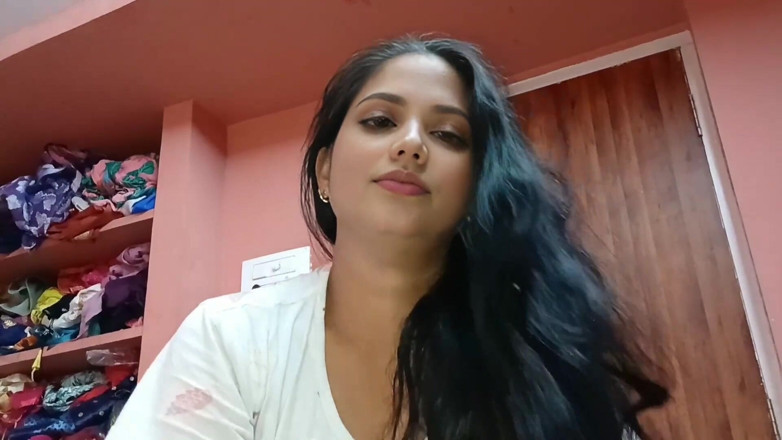Desisexqueen: Mi hermanastra mayor estaba tan enojada que se calmó después...