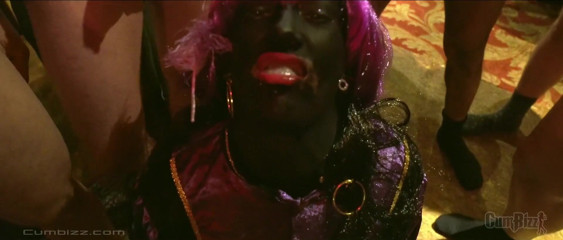Cumbizz: Gangbang creampie parti sinterklaas remaja