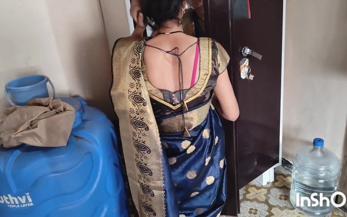 Desishycouple: Eu sozinha em casa e se masturbando parte 1