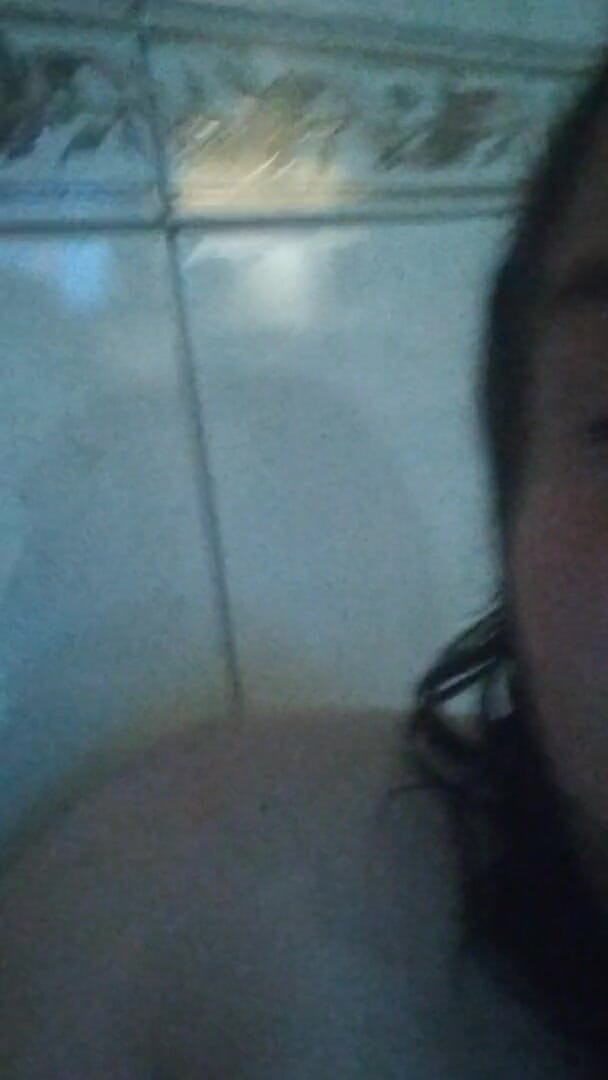 Ziasavv: rubbing my transgirl clit