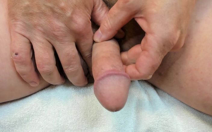 Pierre Savage: Haariger schwanz, handjob, abspritzen
