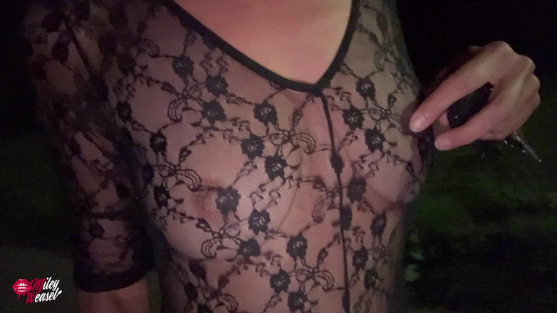 Miley Weasel: Non c'è niente di più volgare di questo!! Strano camionista...