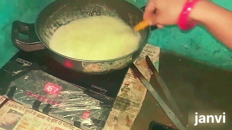 Village studio: Quando la cognata lavorava in cucina, suo cognato Came.i ha...