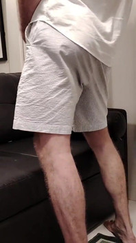 Hrubý starý monstrózní penis ničí drobné teen díry špatným způsobem