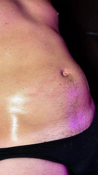 Belly Pump & Navel Play