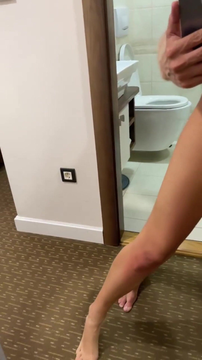 Johnny Grey: Si Dia Terlalu Miang Untuk Meninggalkan Kongkek Belakang Pentas Dengan...