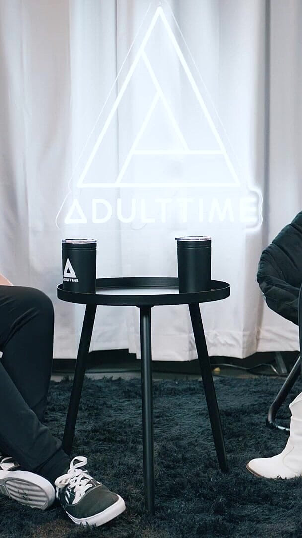 Adult Time Podcast: Avery Jane vuistneuken, melken &amp; bananenkont spul | de pornopodcast