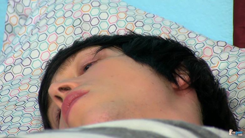 Toegasms: Flip Fucking Twink Friends!