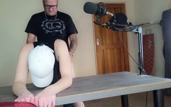 Mysticbabe8: Fucking My Neighbours Husband While He Was Podcasting
