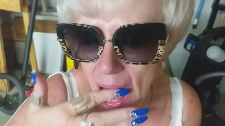 PureVicky66: Hot Granny Sucks a Big Cock with Relish