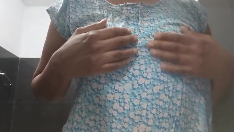 Anne White: Sri lanka Ann in lustlove con masturbazione