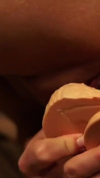 Cameltoe Riley Reid sangat seksi