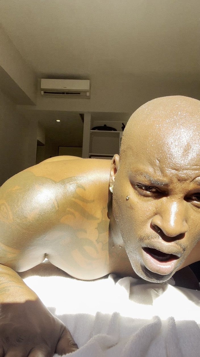 DADDYBLACKXXX: Чорний Задді словесно трахає мене, фантастичне відео