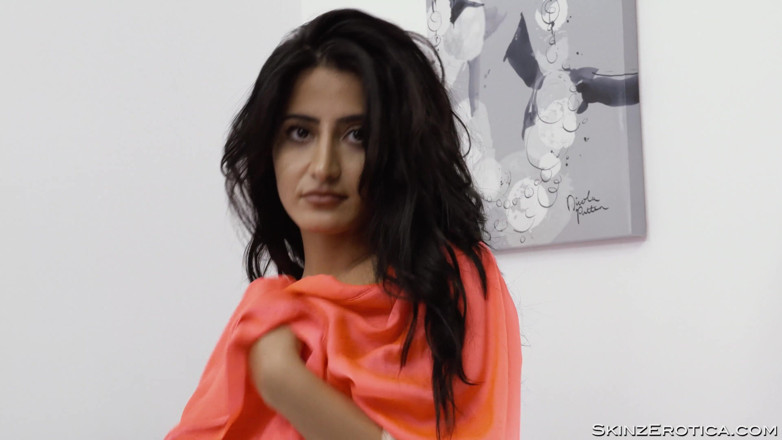 Skinz Erotica: Horny hairy Arab girl orgasms in bed