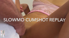 Magnita: Отчим становится возбужденным, помогая мне выбрать пляжное платье