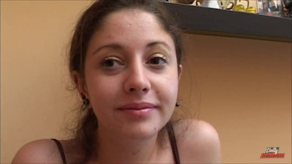 Vere Casalinghe Italia.: Italienische ehefrau mit behaarter muschi macht ihre erste amateur-fickszene