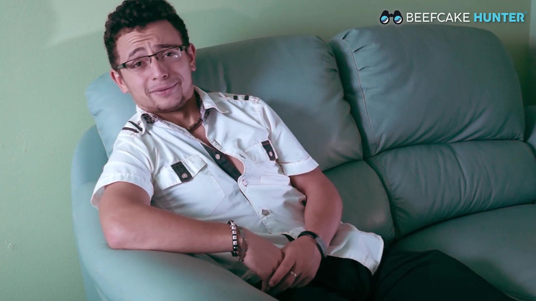 Beefcake Hunter: Karavana è tornata!