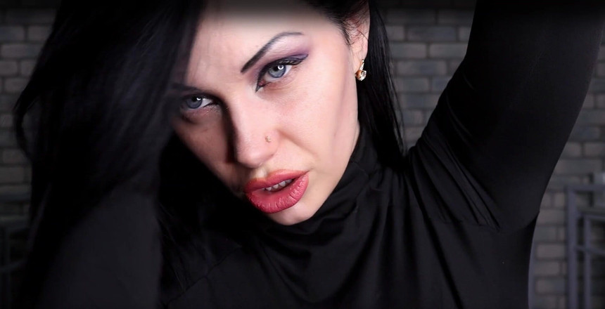 Goddess Misha Goldy: 唇JOIプラスザーメンカウントダウン