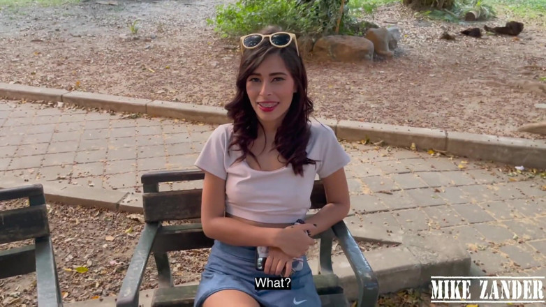 MIKEZANDER01: Fucking with a Delicious Teen Girl of Medellin