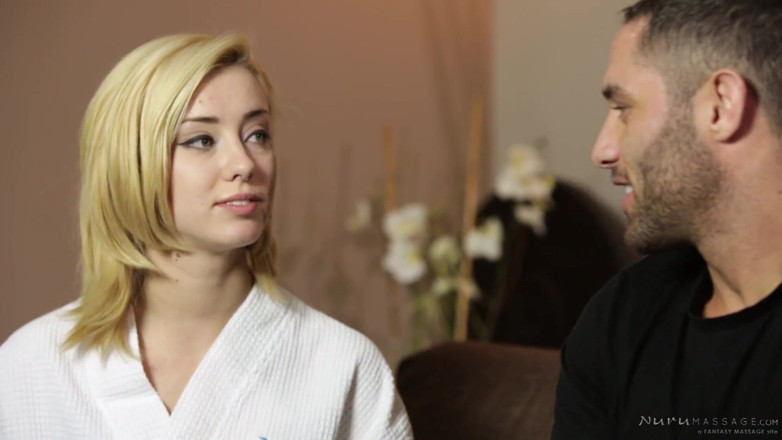 Nuru Massage: NURUMASSAGE - masaż mydlany