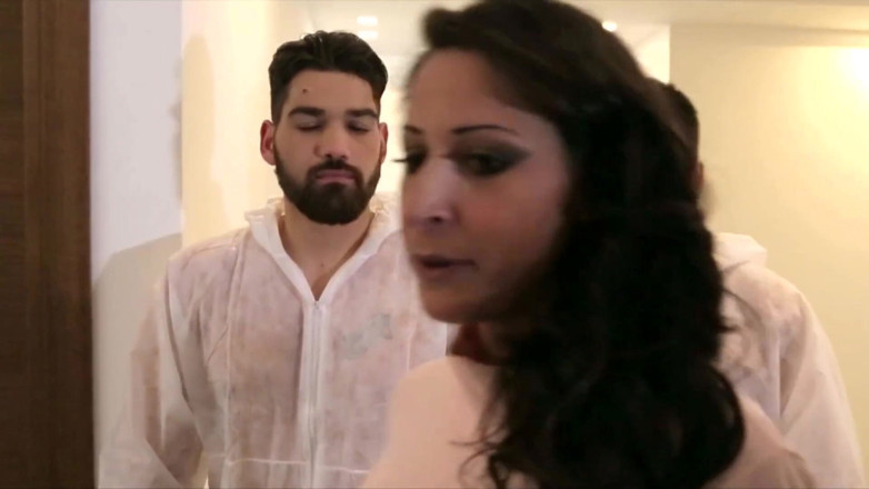 MILF and Big Wet Tits XXX: Diva do sexo - Martina Gold - filme completo