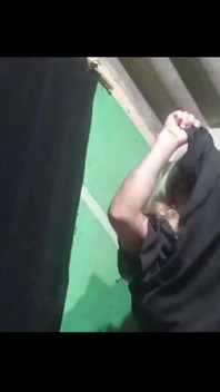Mel Pintando Um Pau 1 - Versieweergave
