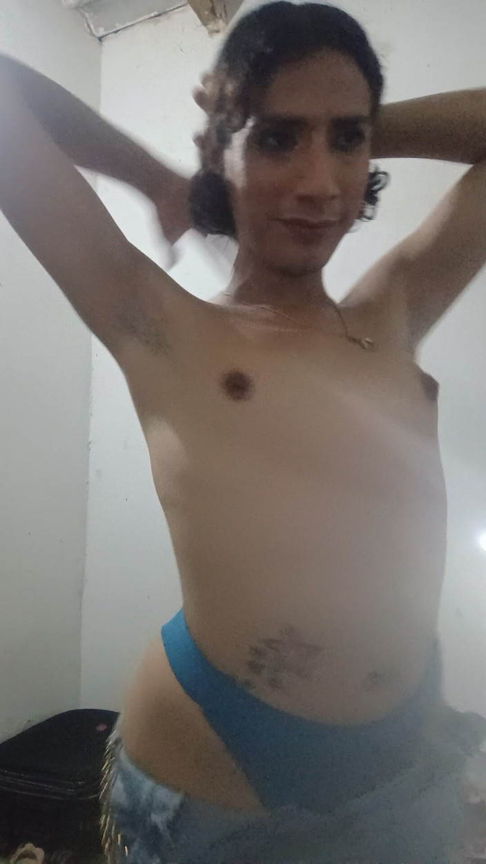 Femboy from Colombia: Tańczy Dziś Rano I Znowu Dla Ty