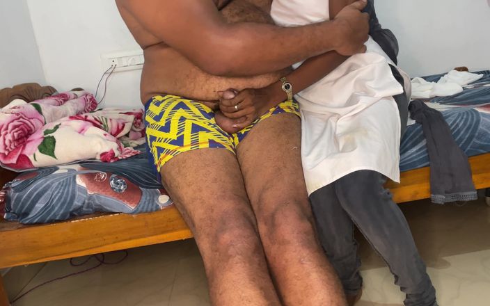 Desi girl riya: Desi Ấn Độ Mallu Virgin