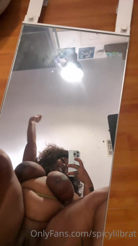 Hot Ebony Shows Her Fat Wet Pussy in the Mirror