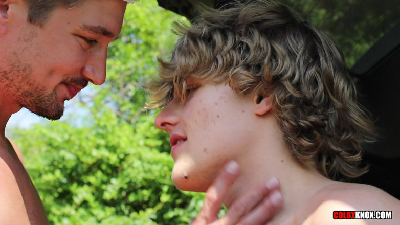 Colby Knox: Baise-moi n’importe où - sans capote -
