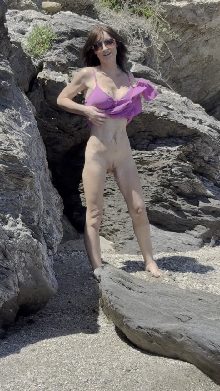 SBG Media: Blankziehen am strand
