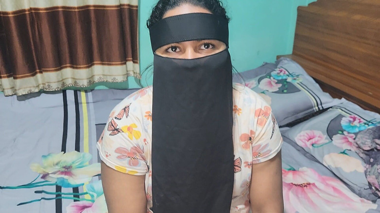 Banglavabi: 德西穆斯林头巾 bhabi 操紧阴道美丽的步骤 bhabi 性爱视频 第 01 部分