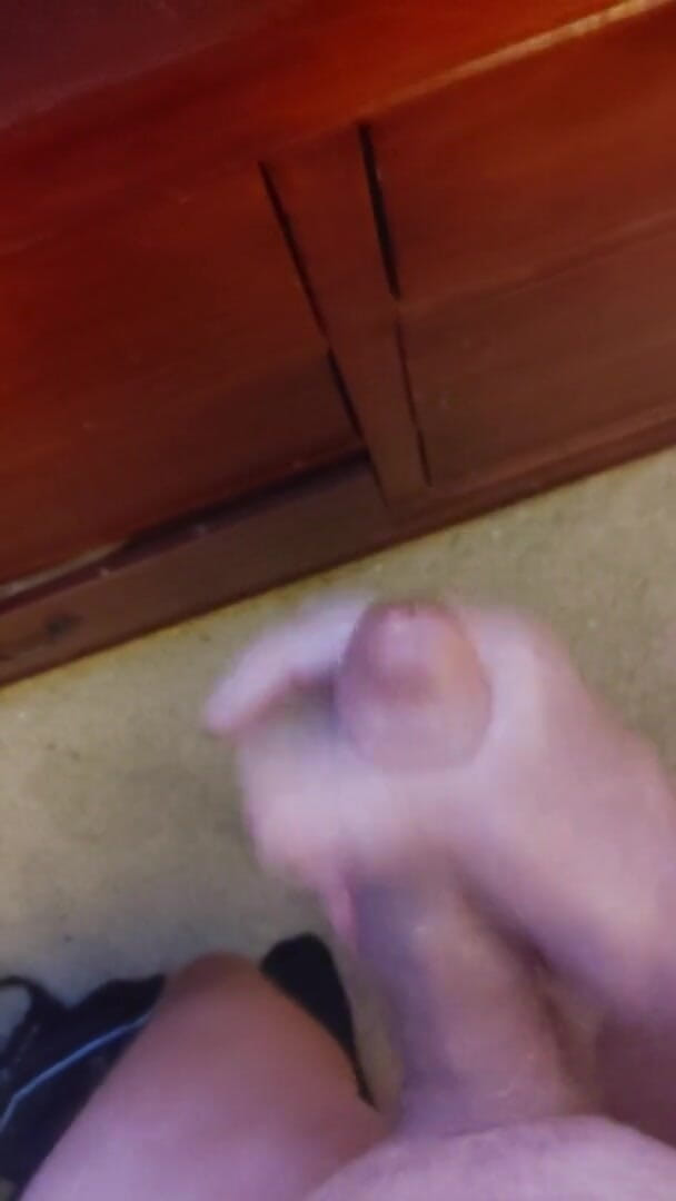 Ray Roberts: Watching Some Good Porn After Work and Getting off After...