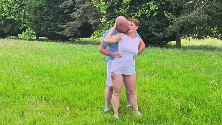 Kylie Britain Adventures: Teeing off Desires